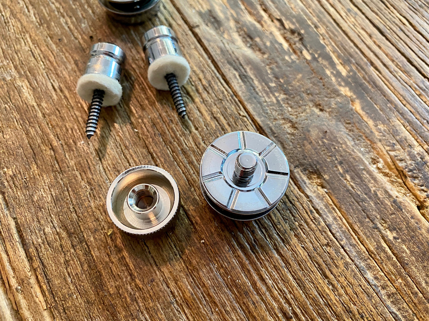 Fender F-Logo Strap Locks | Chrome Finish