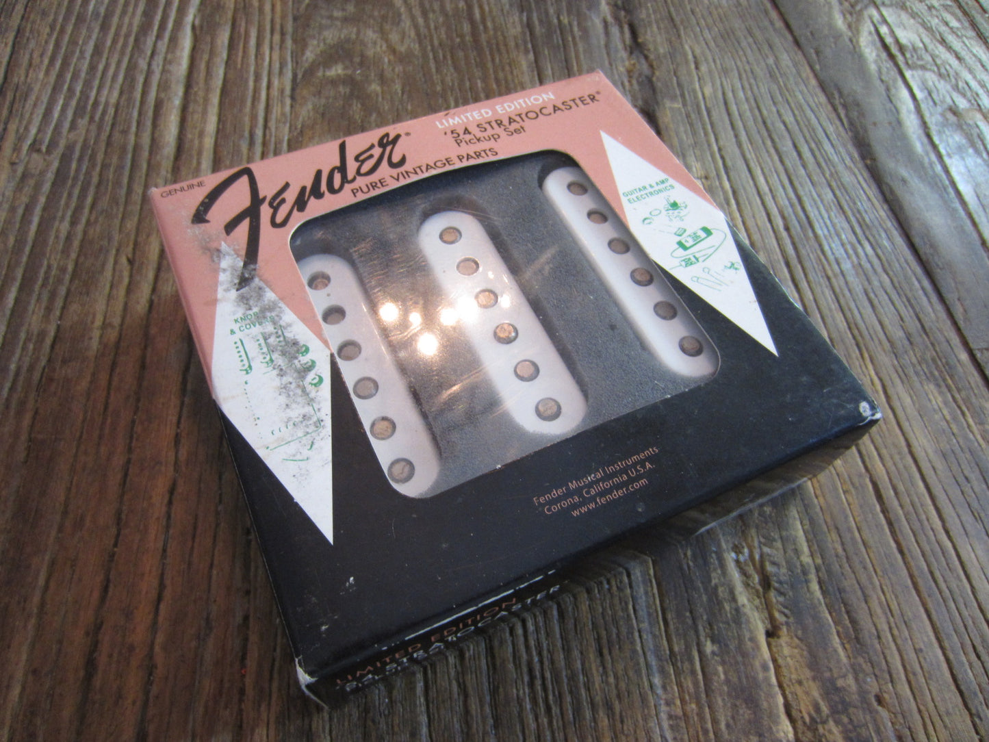 Lil' Huddy's Guitar Shop - Lil' Huddy's Guitar Shop