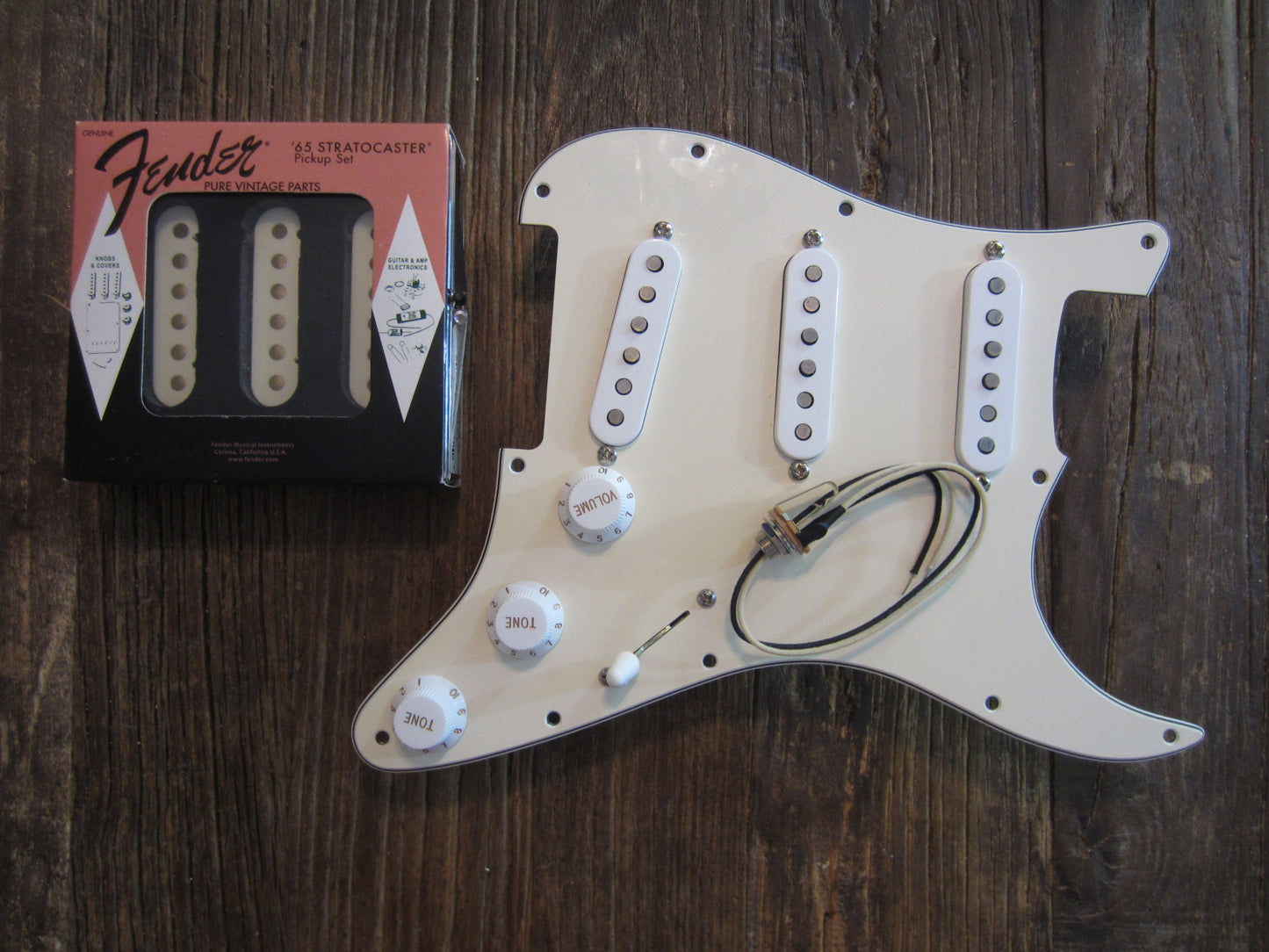 Lil' Huddy's Guitar Shop - Lil' Huddy's Guitar Shop