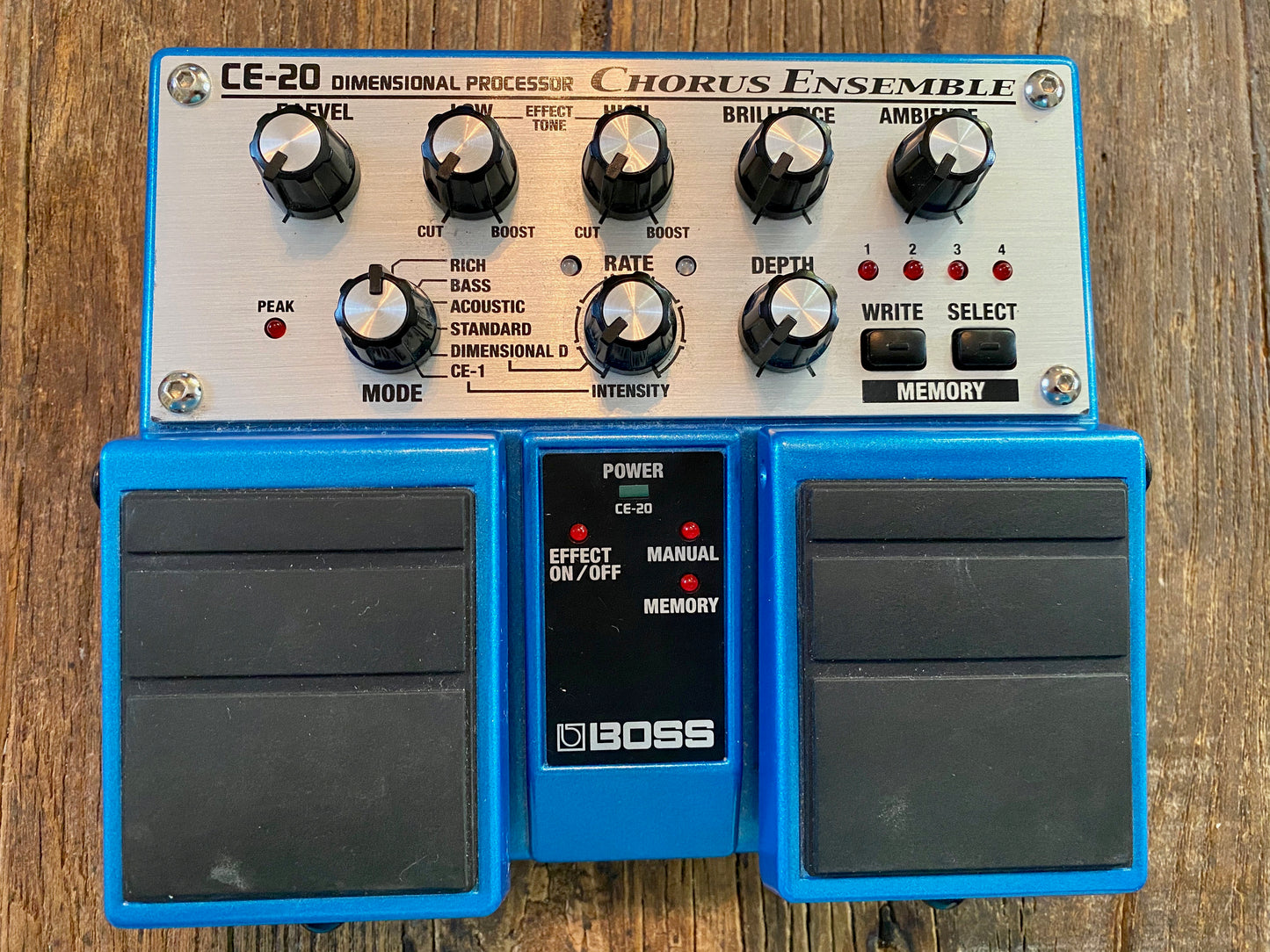 Boss CE-20 Chorus Ensemble | Super Clean Throughout