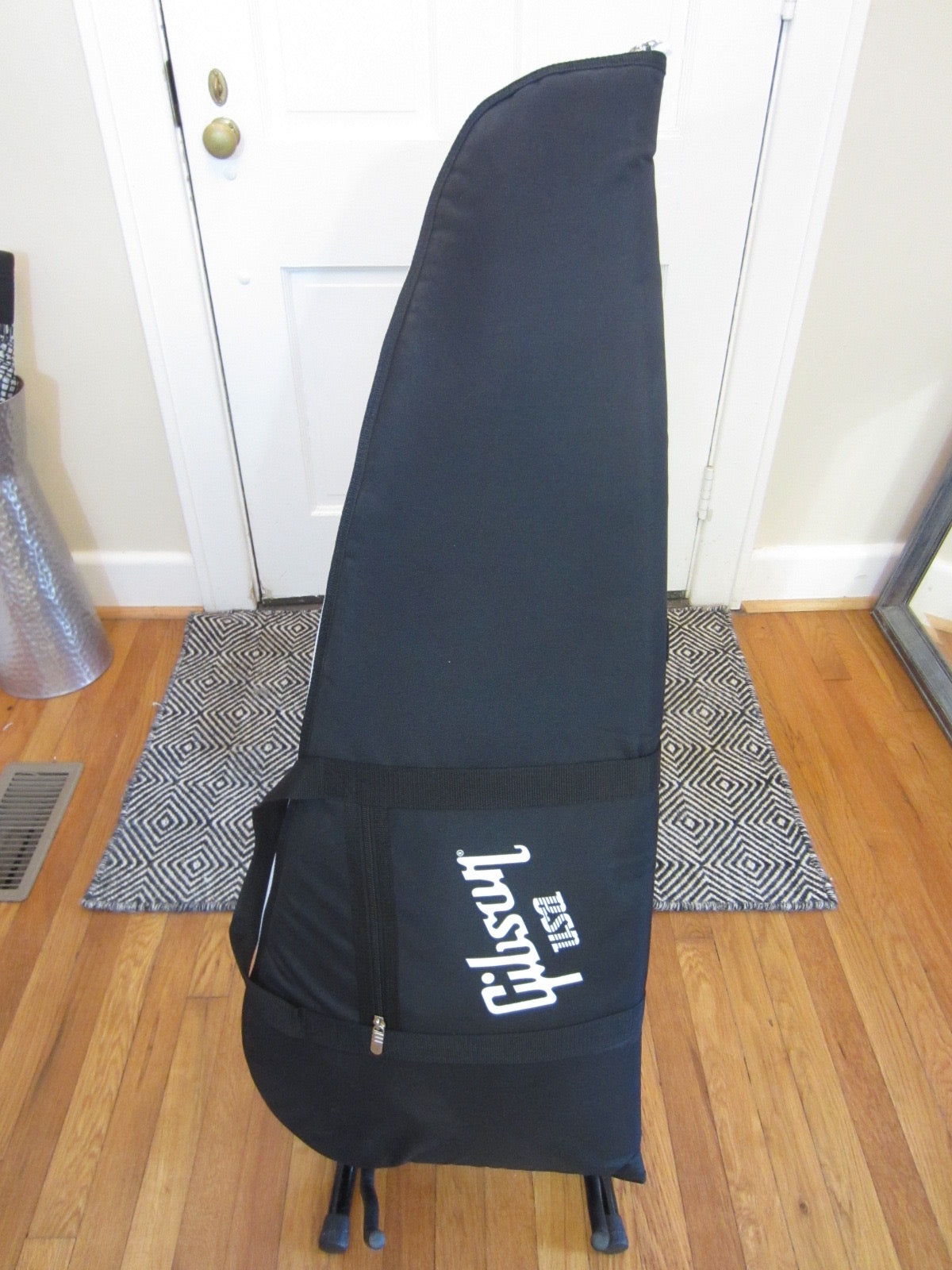 Lil' Huddy's Guitar Shop - Lil' Huddy's Guitar Shop