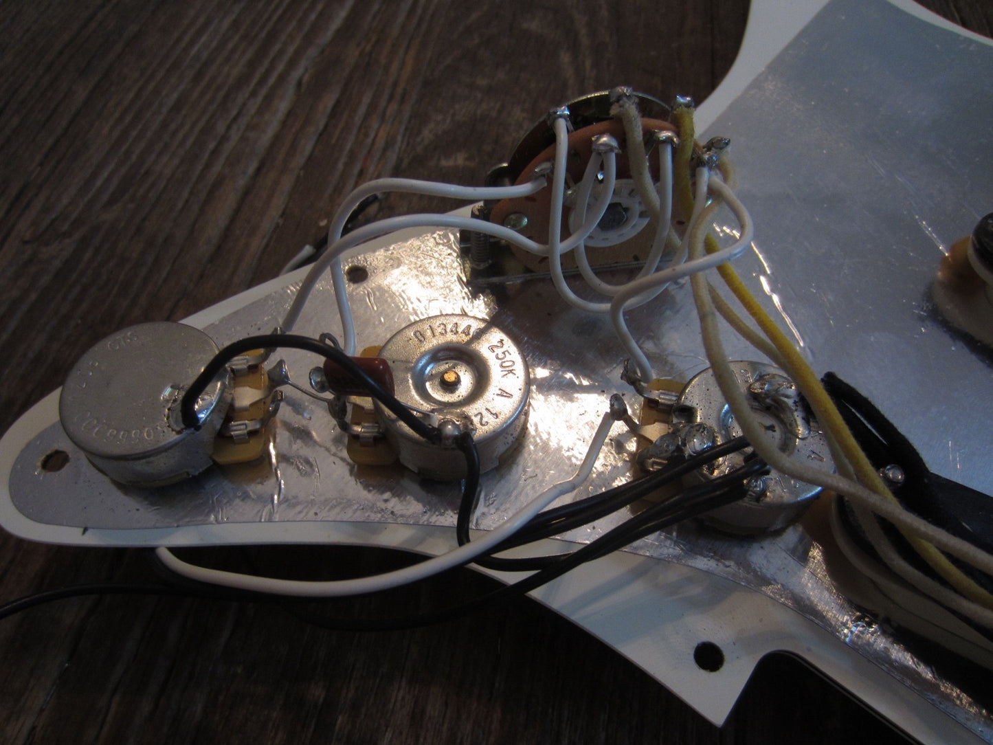 Lil' Huddy's Guitar Shop - Lil' Huddy's Guitar Shop