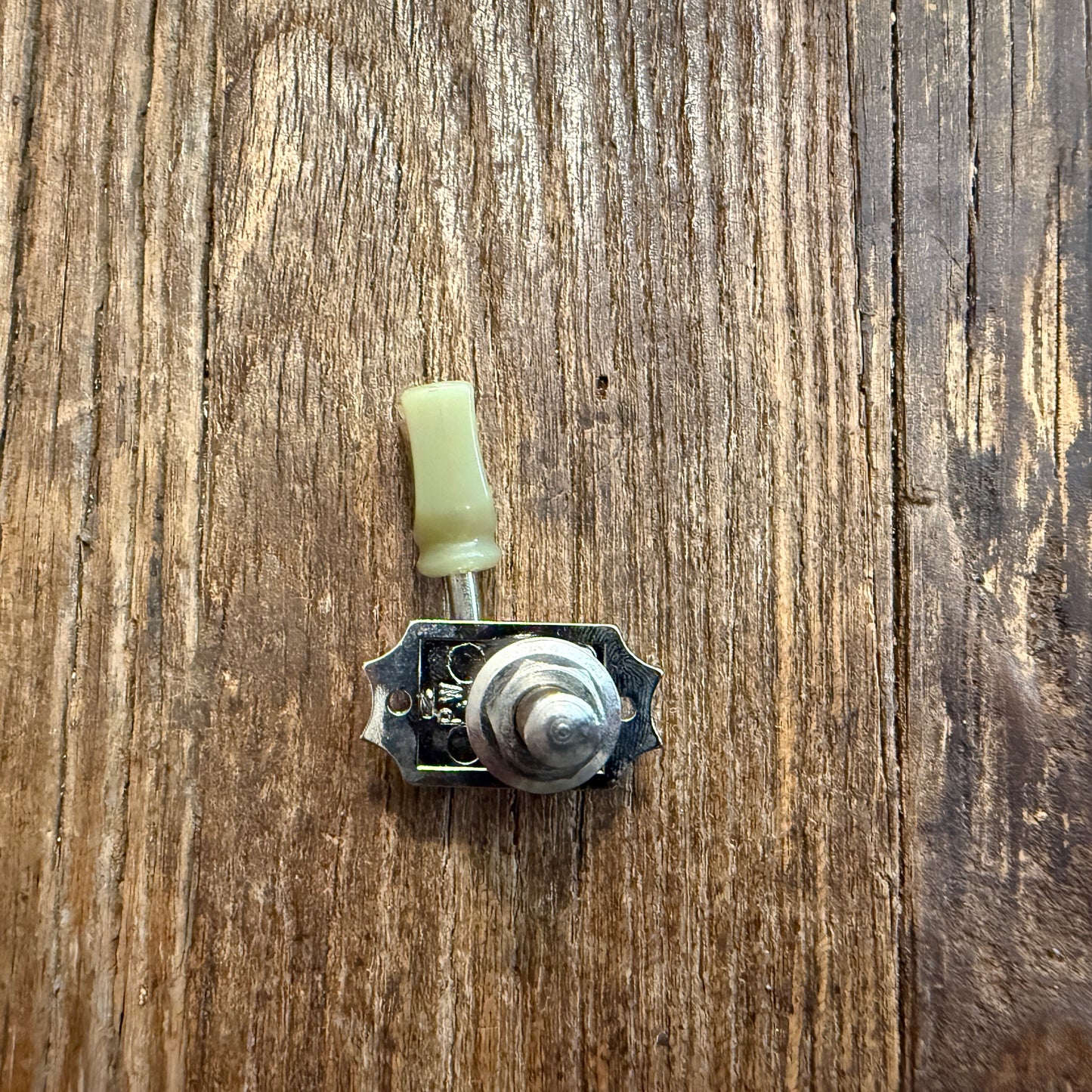 Gibson USA Deluxe Kluson / Vintage Style Tuner Set - Green Keystone, Hex Nut Bushing