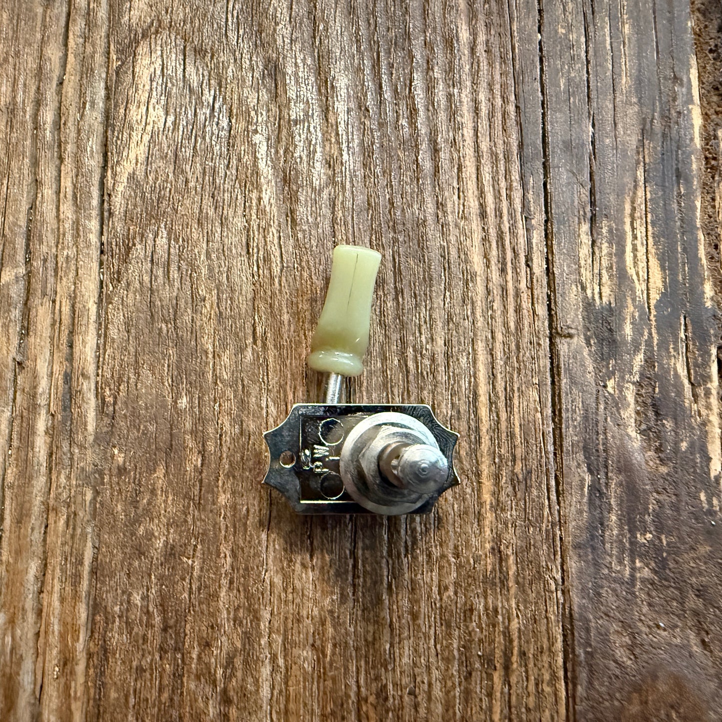 Gibson USA Deluxe Kluson / Vintage Style Tuner Set - Green Keystone, Hex Nut Bushing