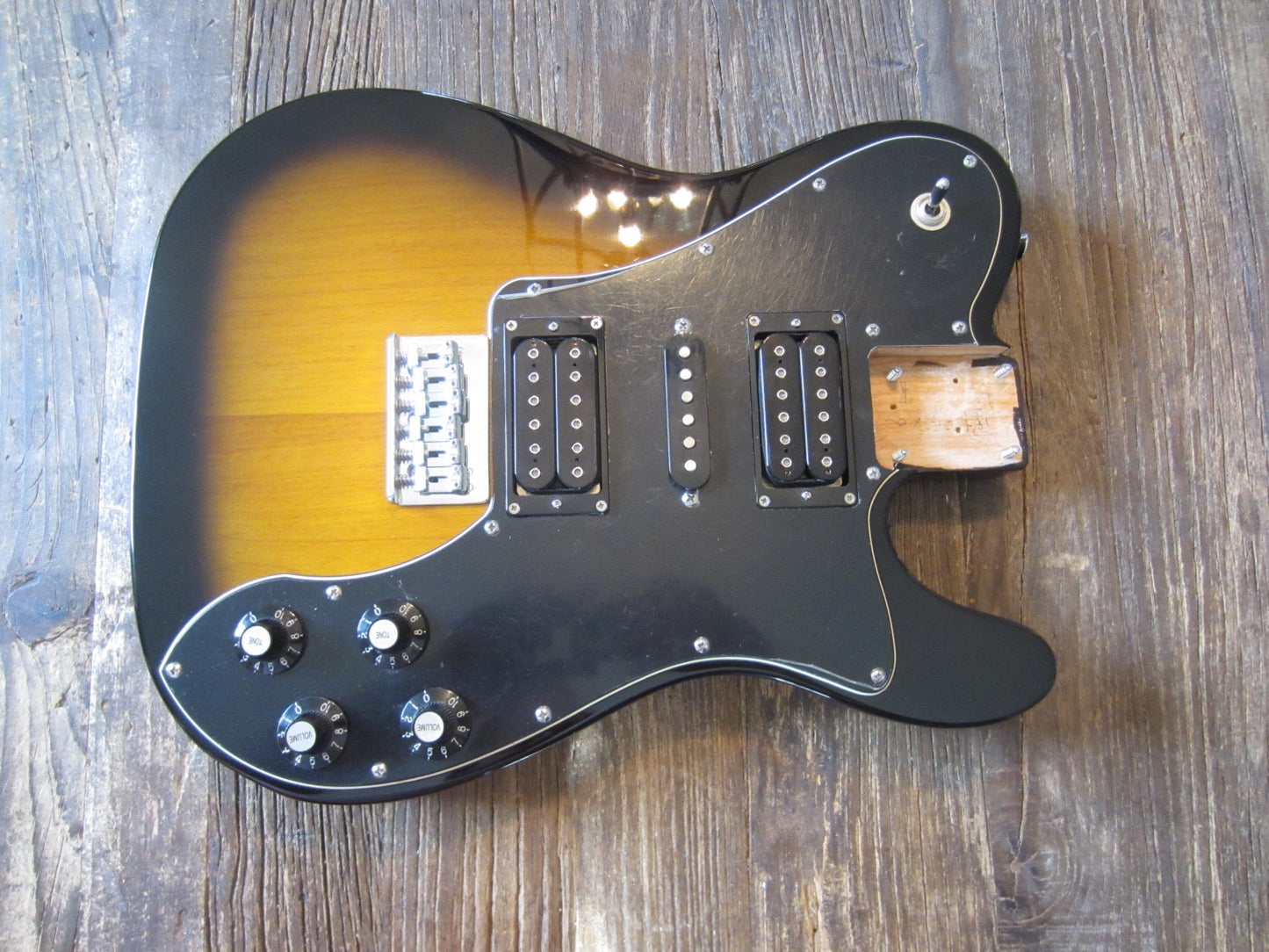 Lil' Huddy's Guitar Shop - Lil' Huddy's Guitar Shop