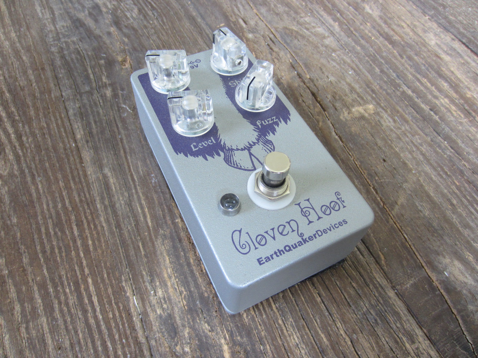 cloven hoof pedal EarthQuaker Devices Cloven Hoof CME Exclusive Purple/Gray Edition #10 –  Lil' Huddy's Guitar Shop
