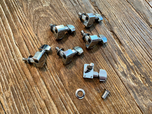 Fender American Standard Staggered Tuner Set | Chrome, Dual Location Pins, No Screws