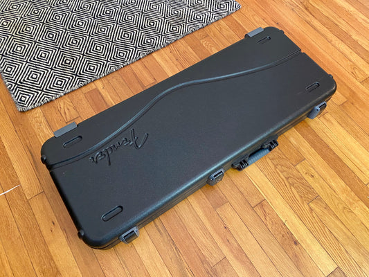 Fender Flight Case w/ Keys