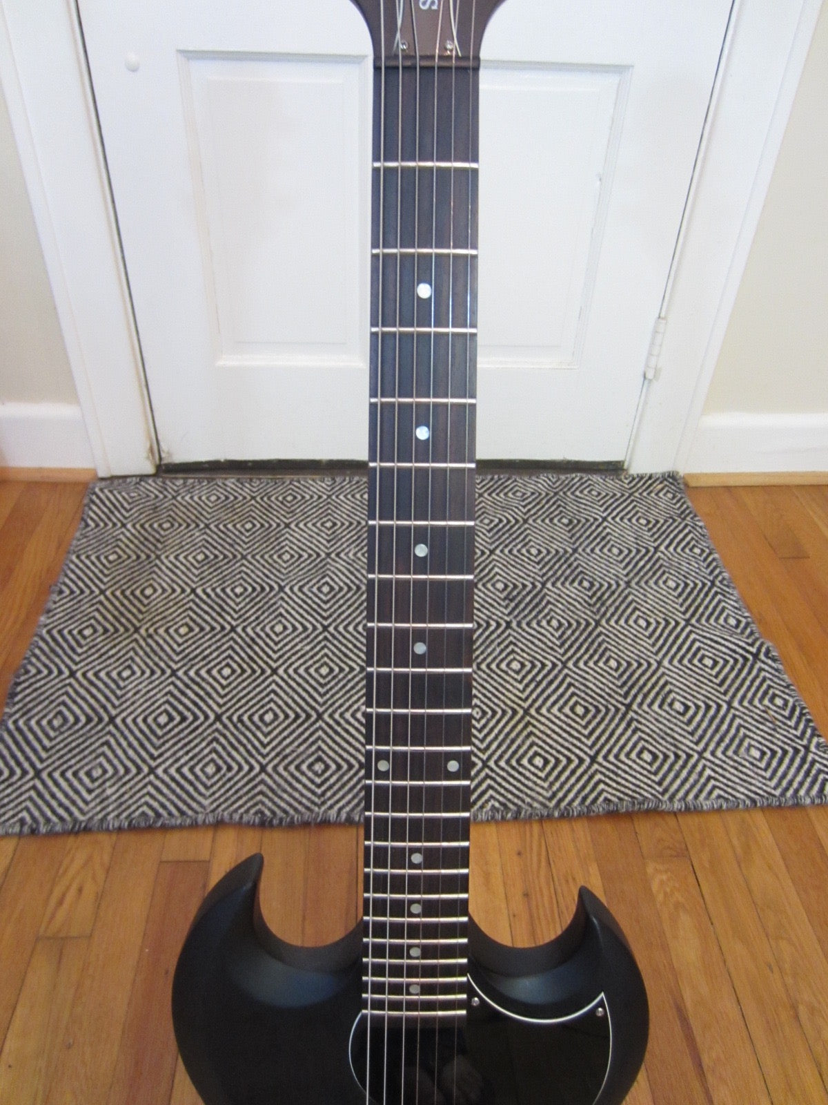 Lil' Huddy's Guitar Shop - Lil' Huddy's Guitar Shop