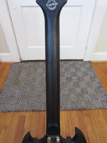 Lil' Huddy's Guitar Shop - Lil' Huddy's Guitar Shop