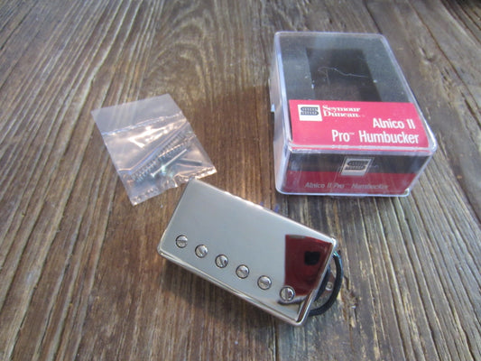 Lil' Huddy's Guitar Shop - Lil' Huddy's Guitar Shop