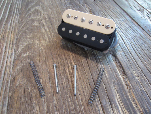 Lil' Huddy's Guitar Shop - Lil' Huddy's Guitar Shop