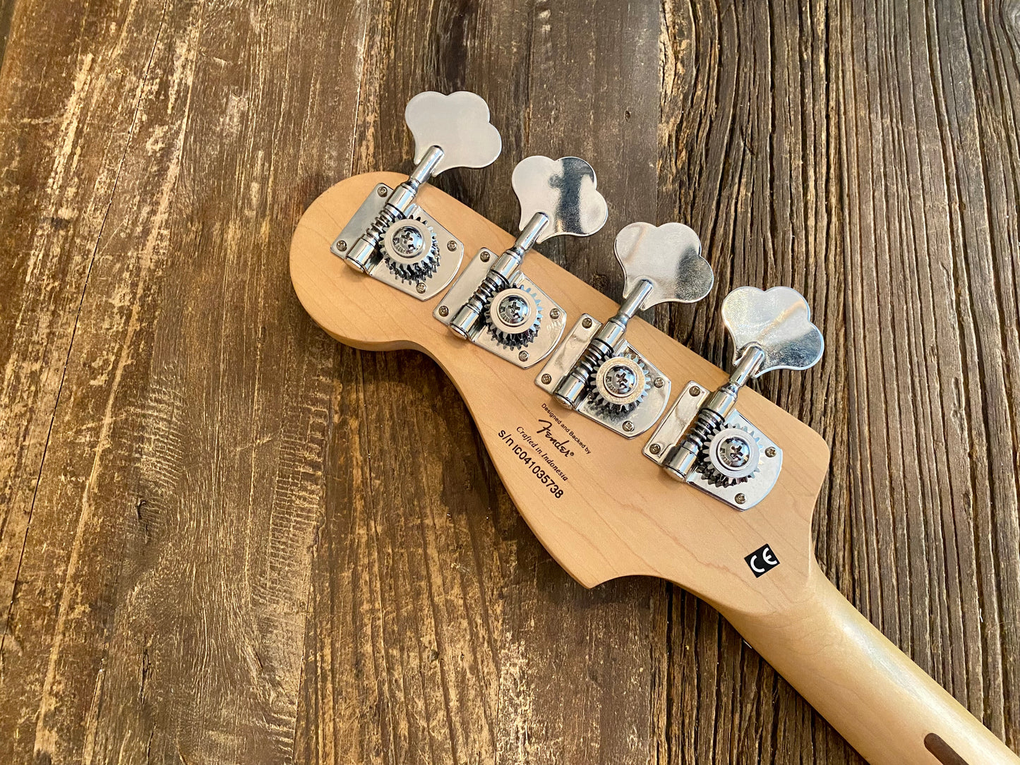 2004 Standard Series Jazz Bass Neck + Tuners | Satin Finish, Rosewood Board