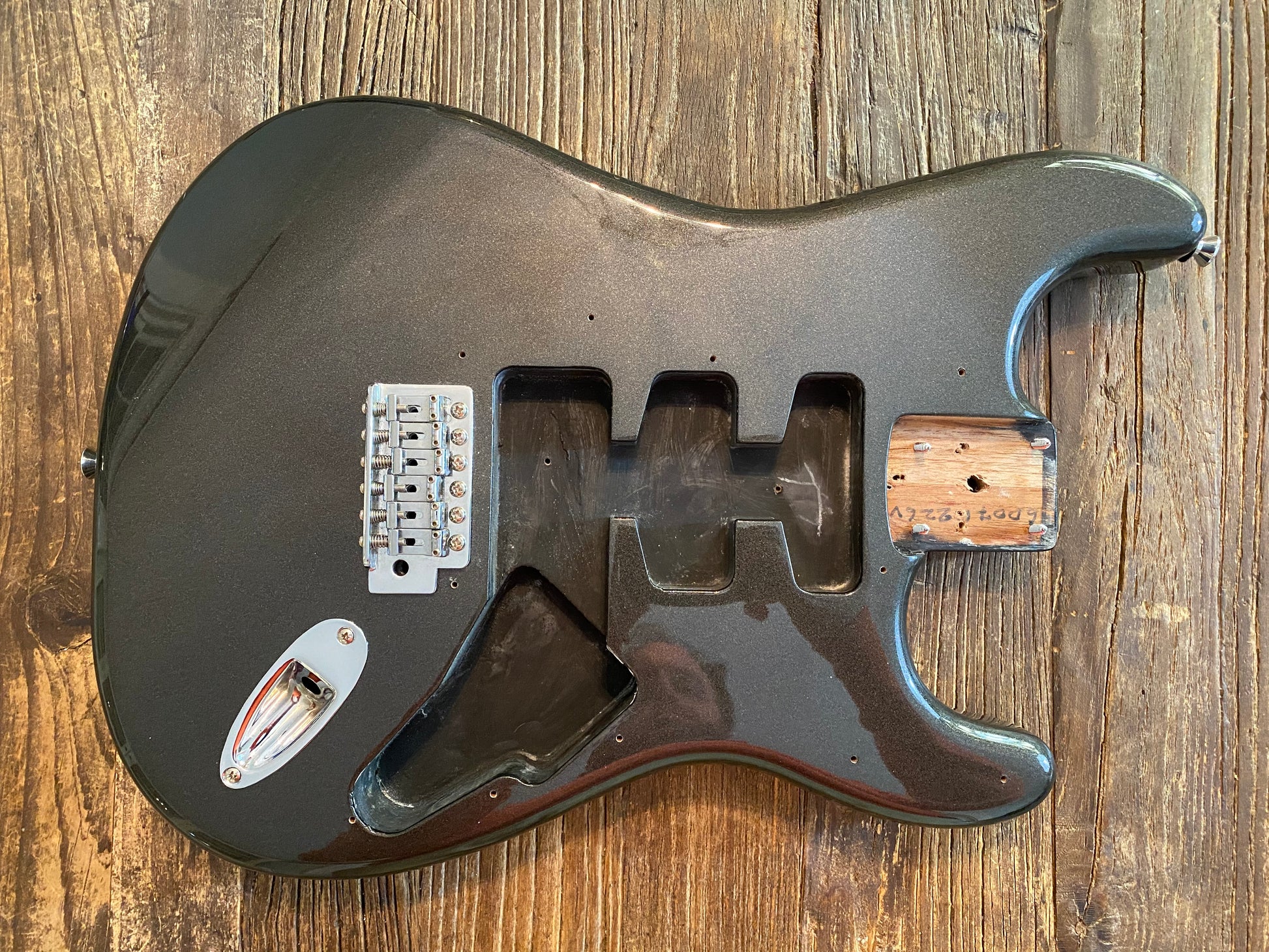 Lil' Huddy's Guitar Shop - Lil' Huddy's Guitar Shop